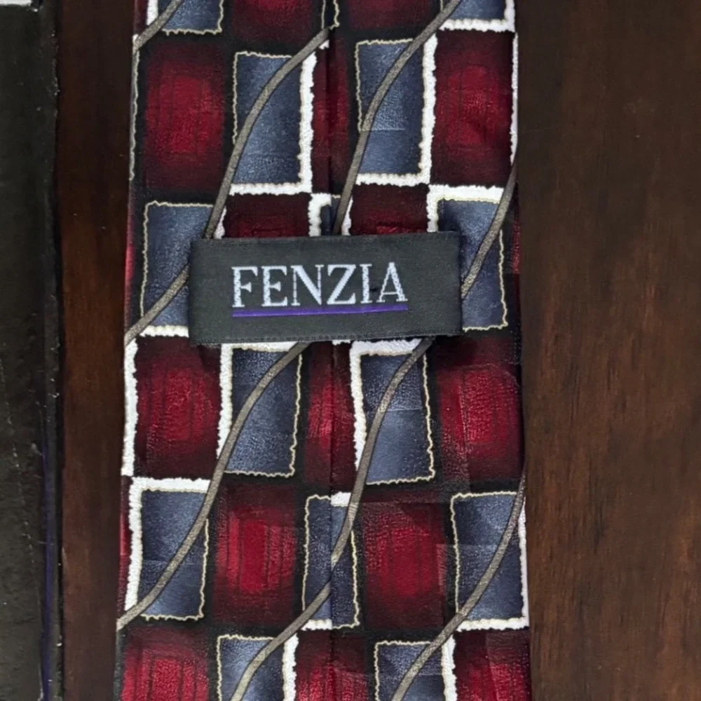Fenzia Men's Necktie Red silver Geometric Silk Tie‎ Business Casual Vintage 90s